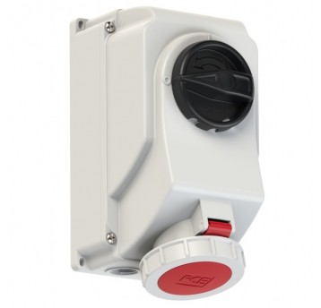 GNIAZDO Z WYŁĄCZNIKIEM 0-1 DUŻE BLOKADA 32A 400V 3P+Z IP67 PCE 75242-6